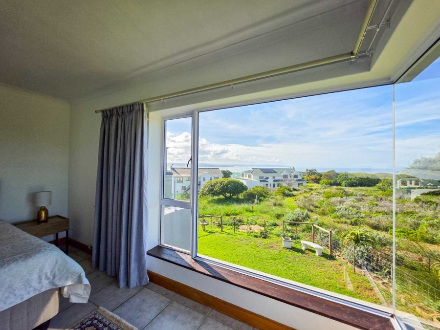 4 Bedroom Property for Sale in Stilbaai Wes Western Cape